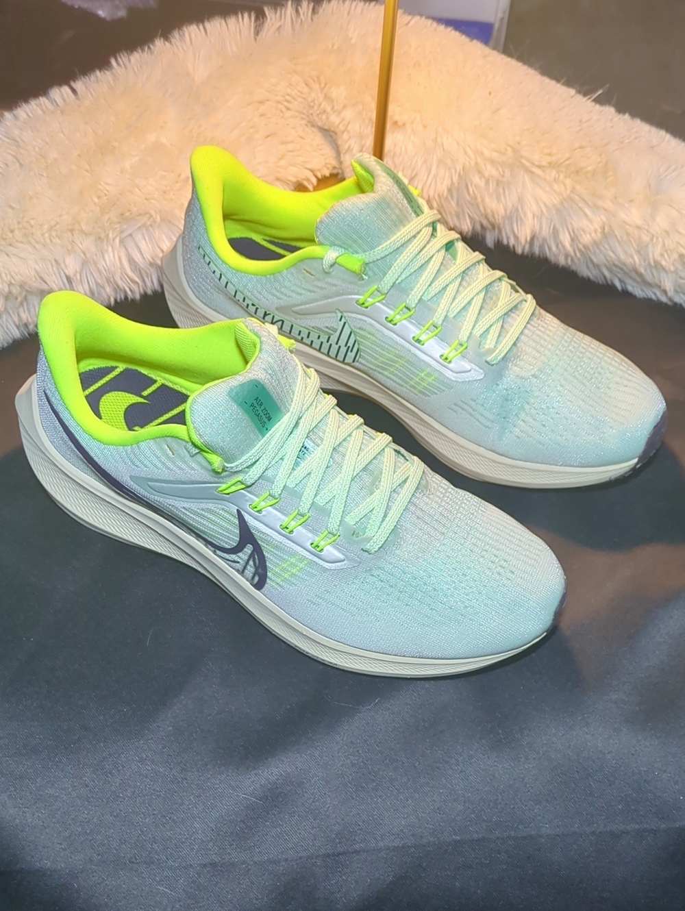 Nike Air Zoom Pegasus 39 Mint Green Women's Running Shoes Size 9.5 NOW ONLY $50